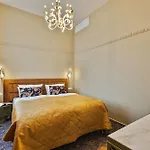 Mestsky Dumbier Hotel 3*