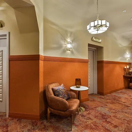 Mestsky Dumbier Szálloda 3*