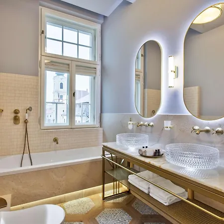 Hotel Mestsky Dumbier 3*