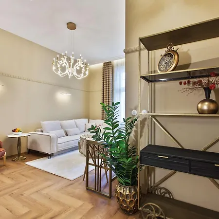 Szálloda Mestsky Dumbier