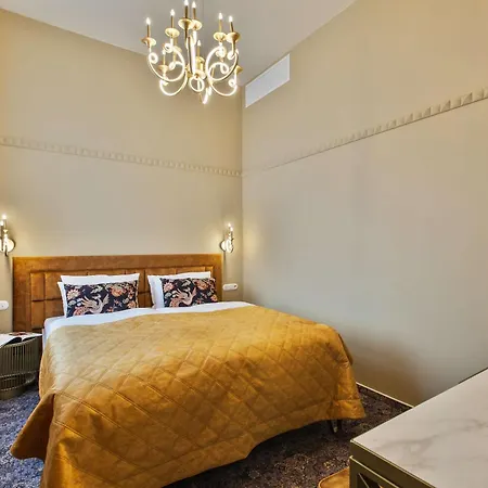 Mestsky Dumbier Hotel 3*